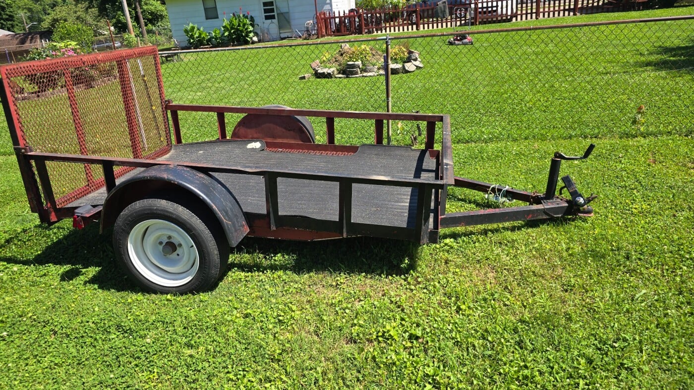 10x8 trailer with ramp