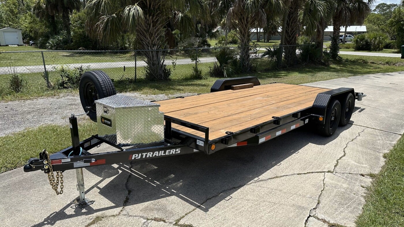 2024 PJ CE202 Car Hauler