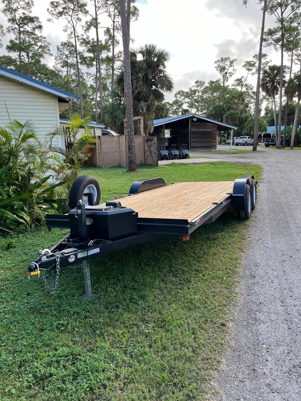 2021 World Wide Trailer CH-7x20 Car Hauler