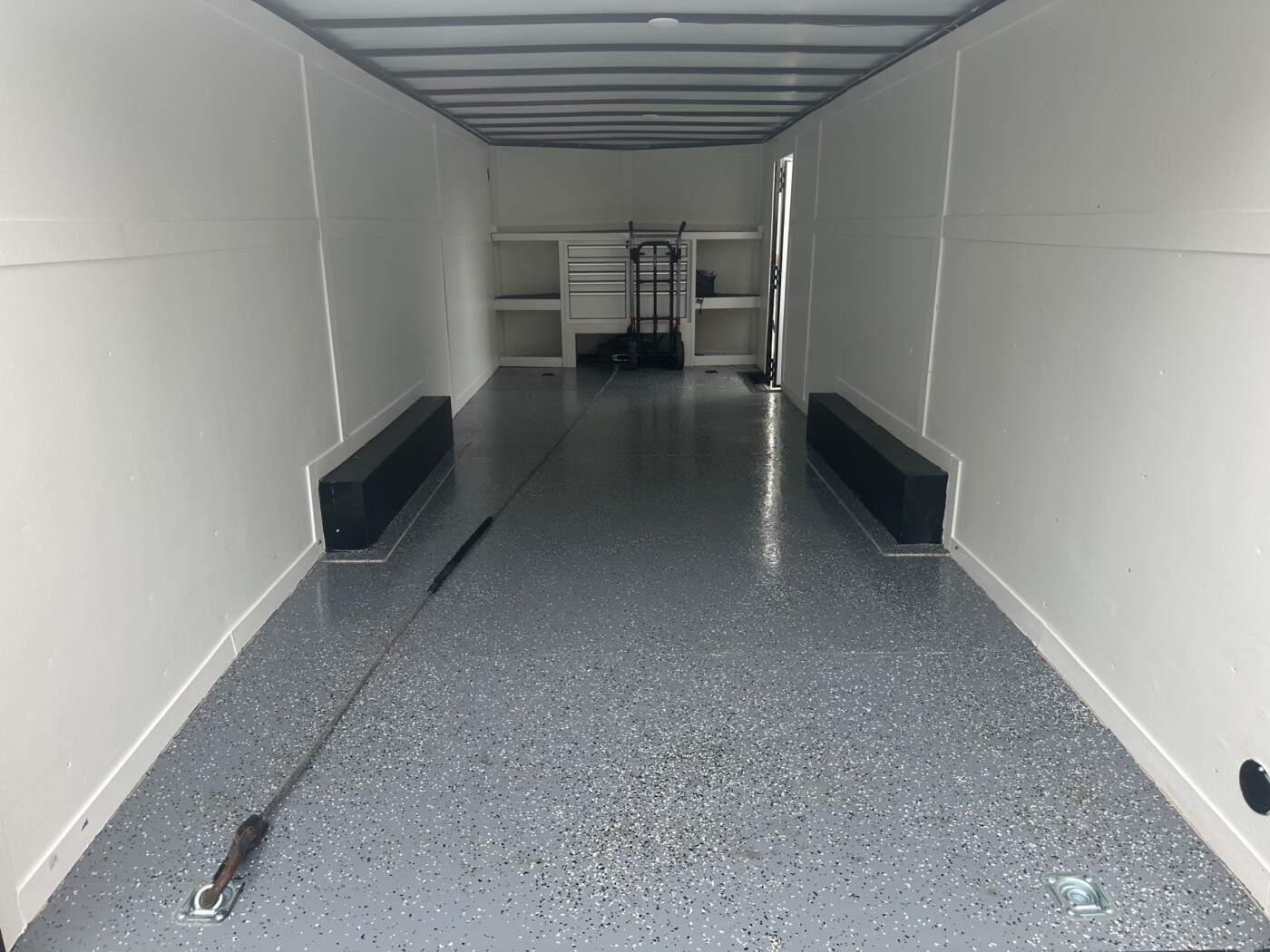 2024 Fast Track 8.5x24 TA 8.5x24 Enclosed with winch