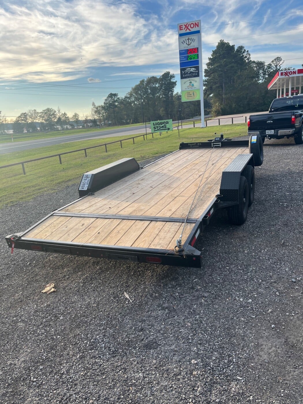 2024 B/R 822010K 20ft car hauler for rent.