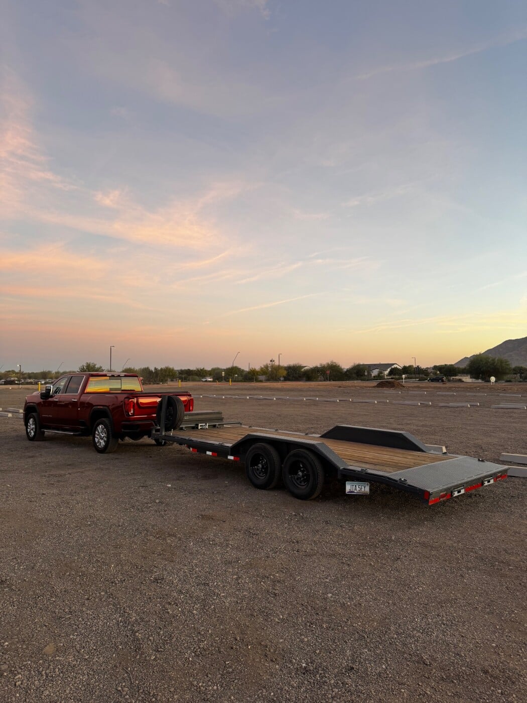 2024 Lamar Car Hauler 20’