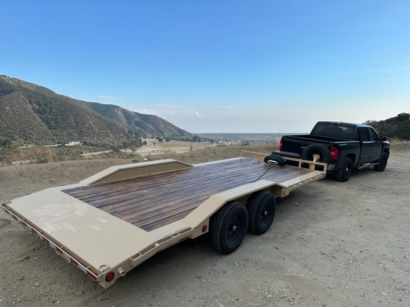 2023 PJ B5 20'x8.5'  Car Hauler With Winch and Drive Over Fenders