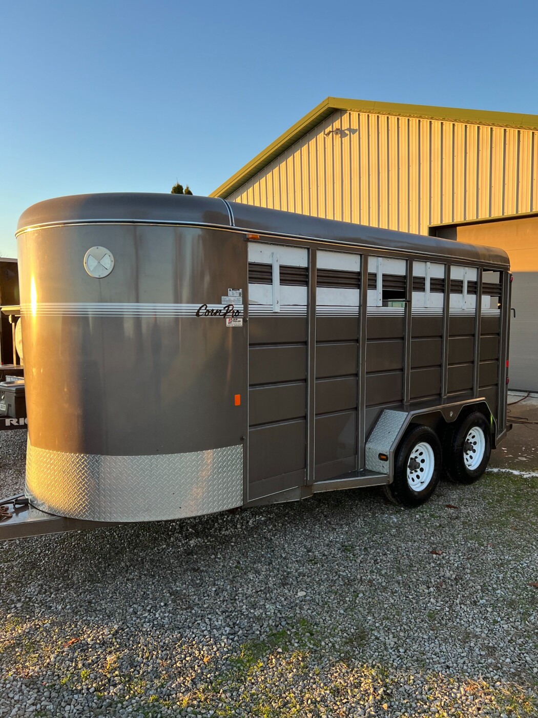 2016 Livestock Trailer 16'