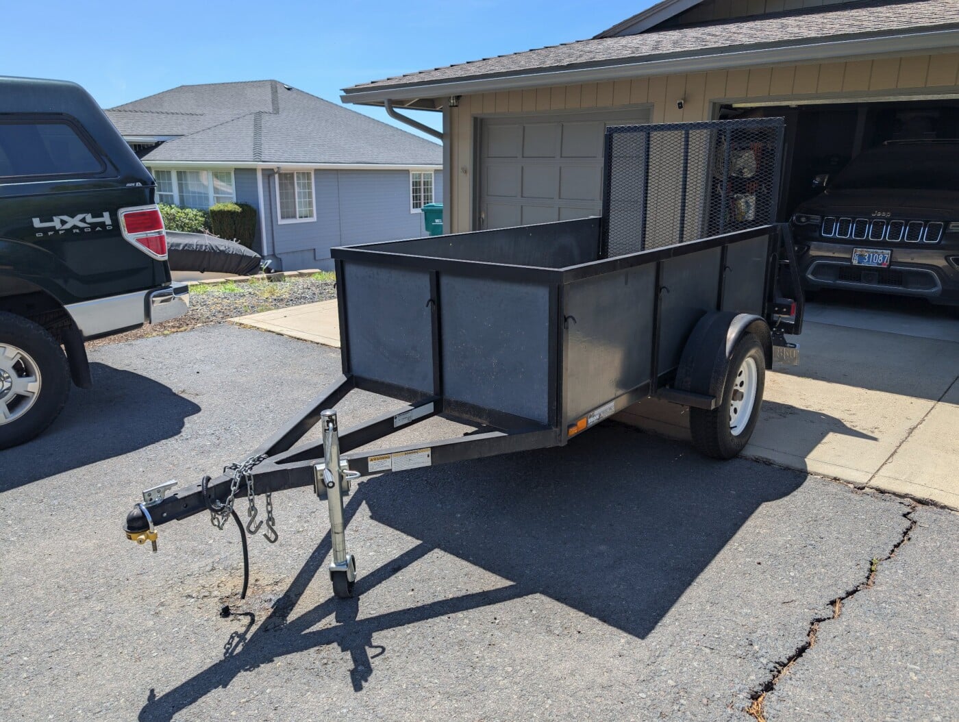 2013 Iron Eagle Utility 4' x 8' Utility Trailer