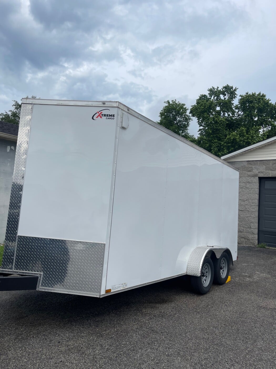 2024 Giddy Up TA-3500 Enclosed 16ft