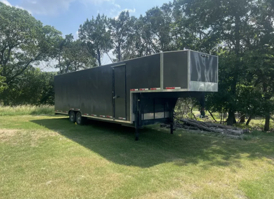 2019 CWTL Gooseneck  Enclosed Trailer