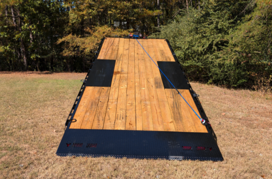 2024 24' Deckover Tilt  Trailer