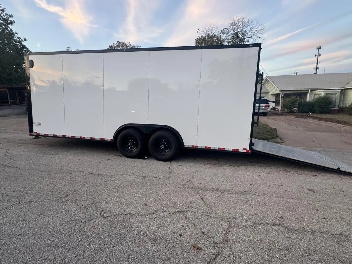 2025 SPARTAN ENCLOSED 20FT