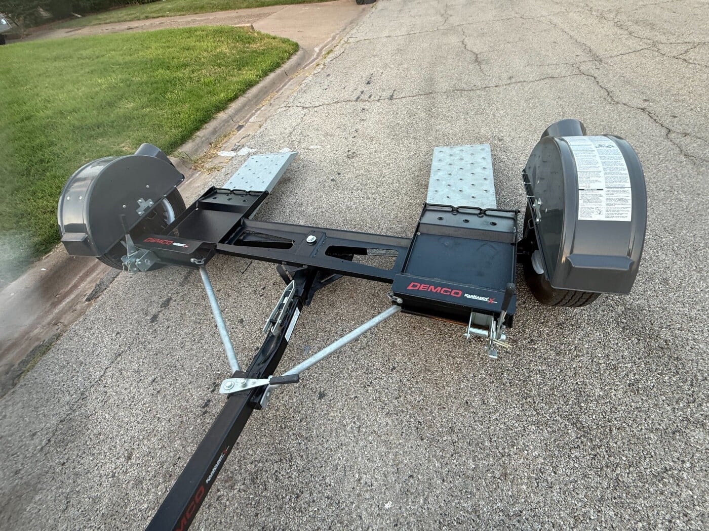2020 Demco KarKaddy X Car Dolly