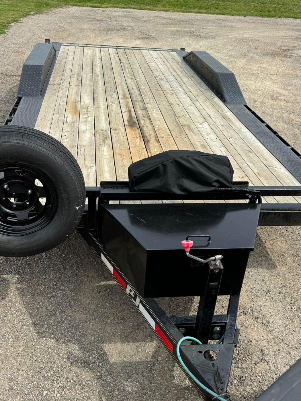 2017 PJ B5 Drive Over Fender 10k Trailer