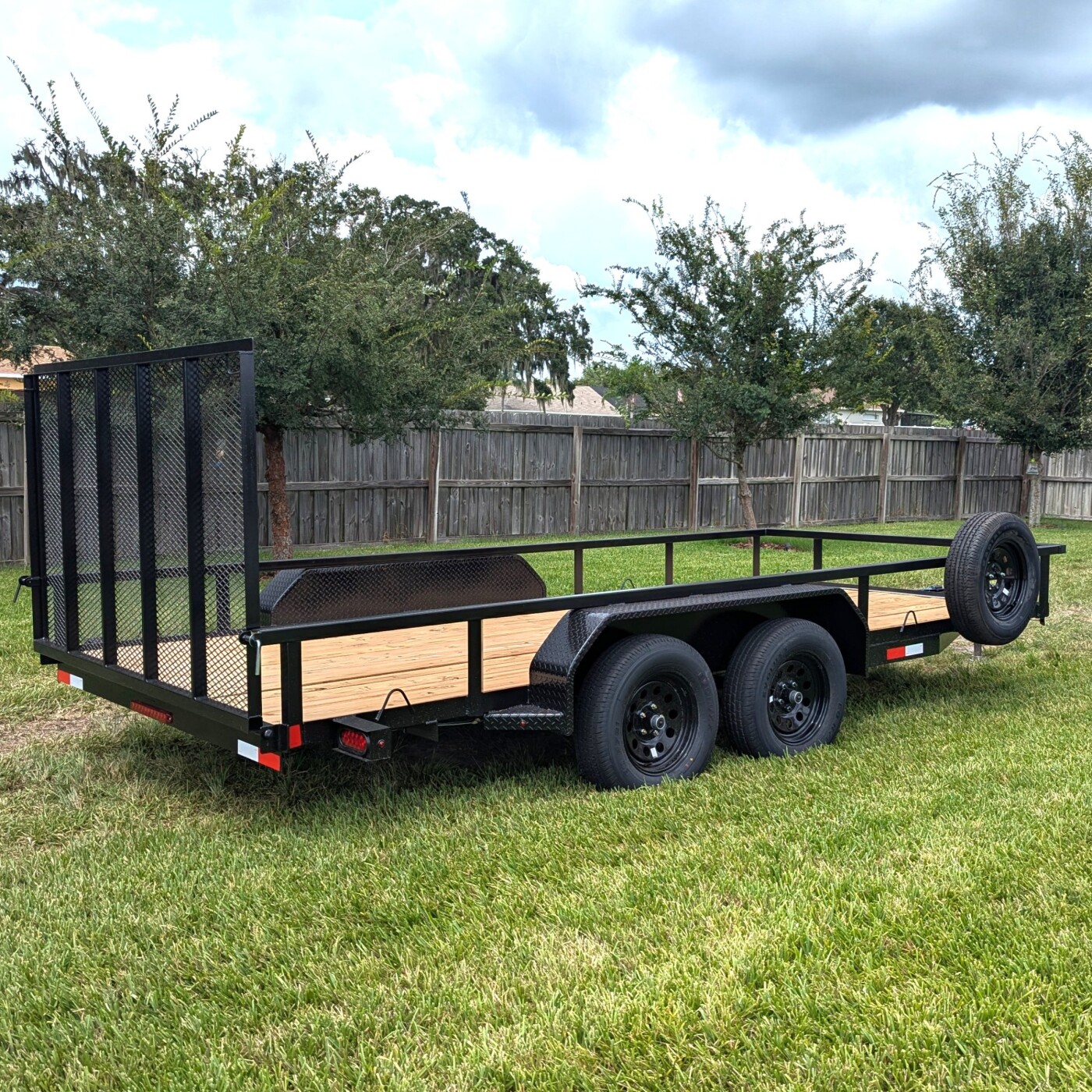 2025 16ft  Utility  Trailer