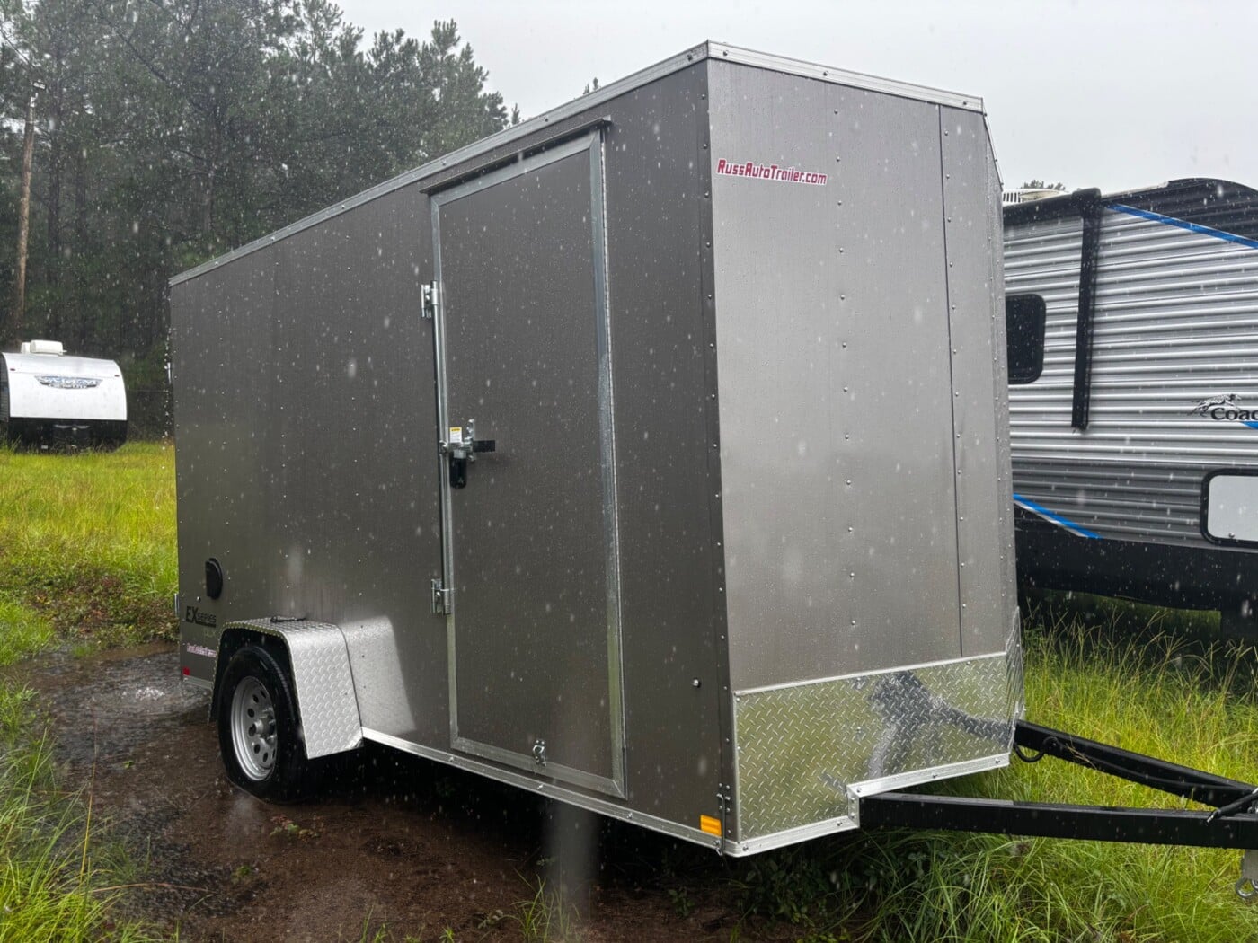 2025 Cargo Express EX SERIES DLX 12’x6’ Enclosed Trailer