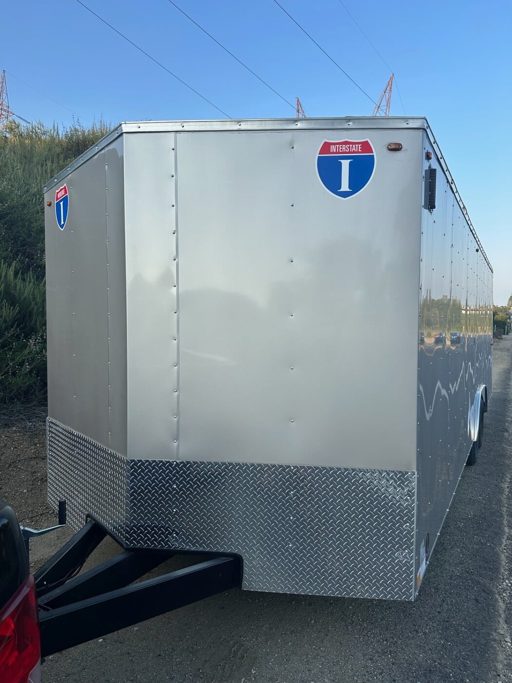 2025 Interstate 24'x8.5 Enclosed Trailer