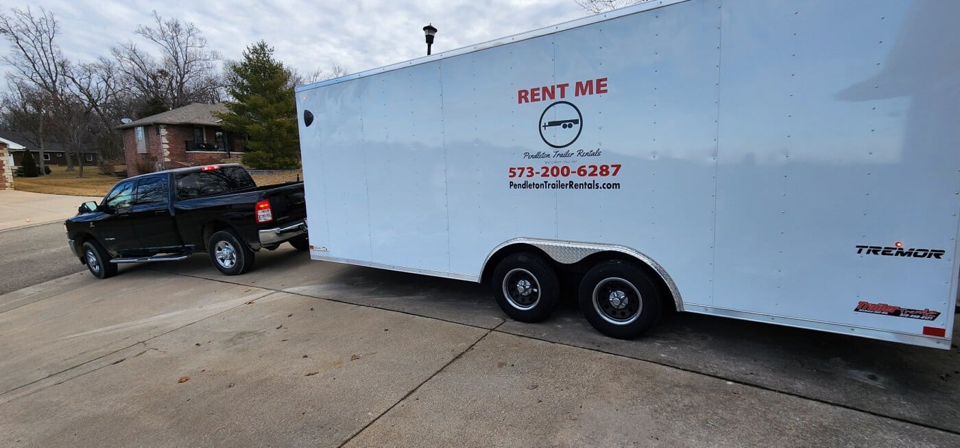 2023 Impact 8.5 x 20ft 7k  Dollies, blankets and winch i