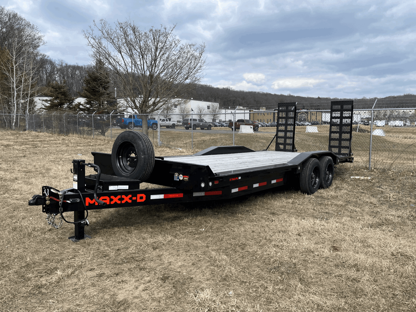 2023 MaxxD HOX 22' Equipment Trailer