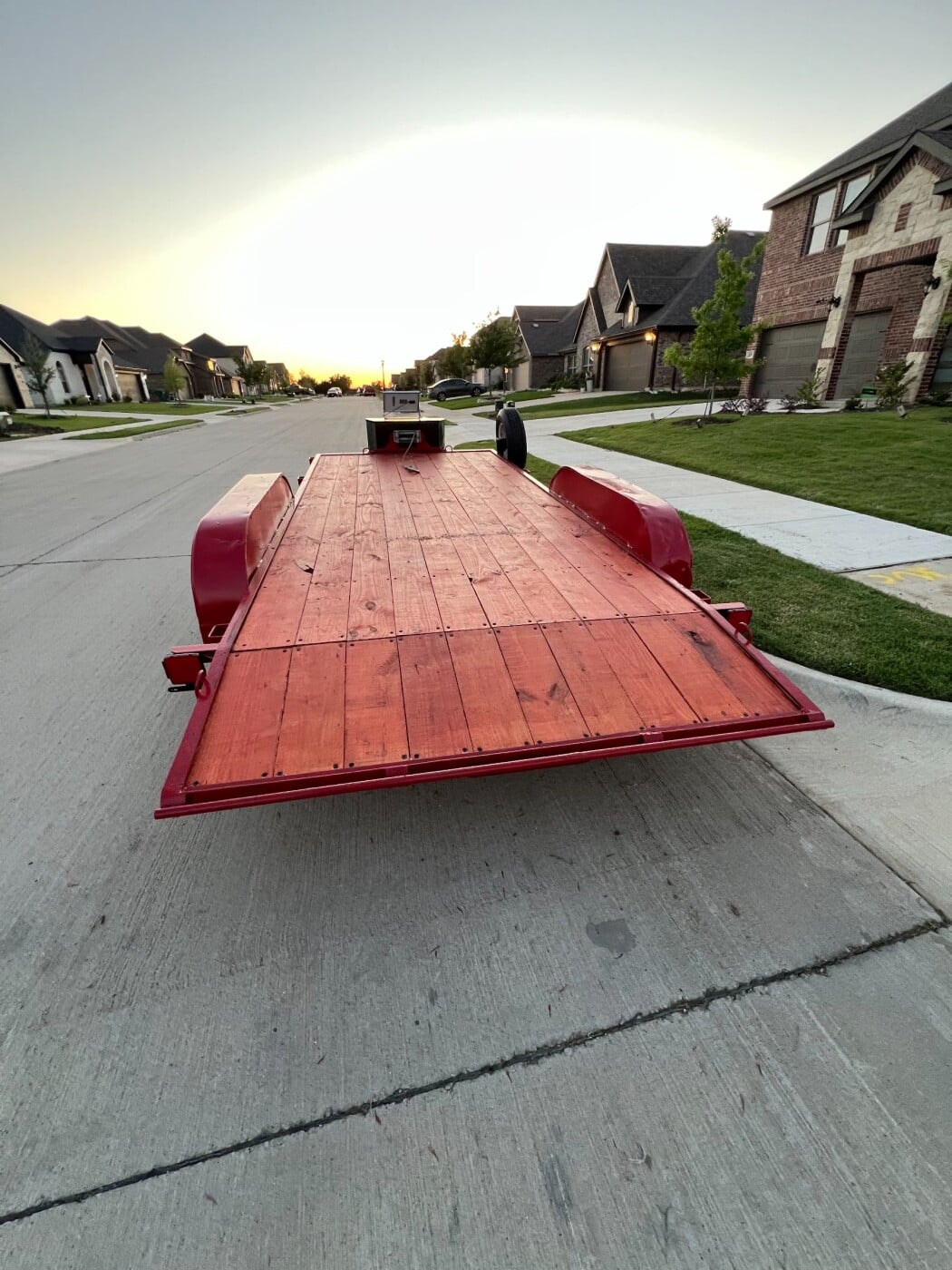 2005 HMDE Car Hauler  16' dove tail with winch