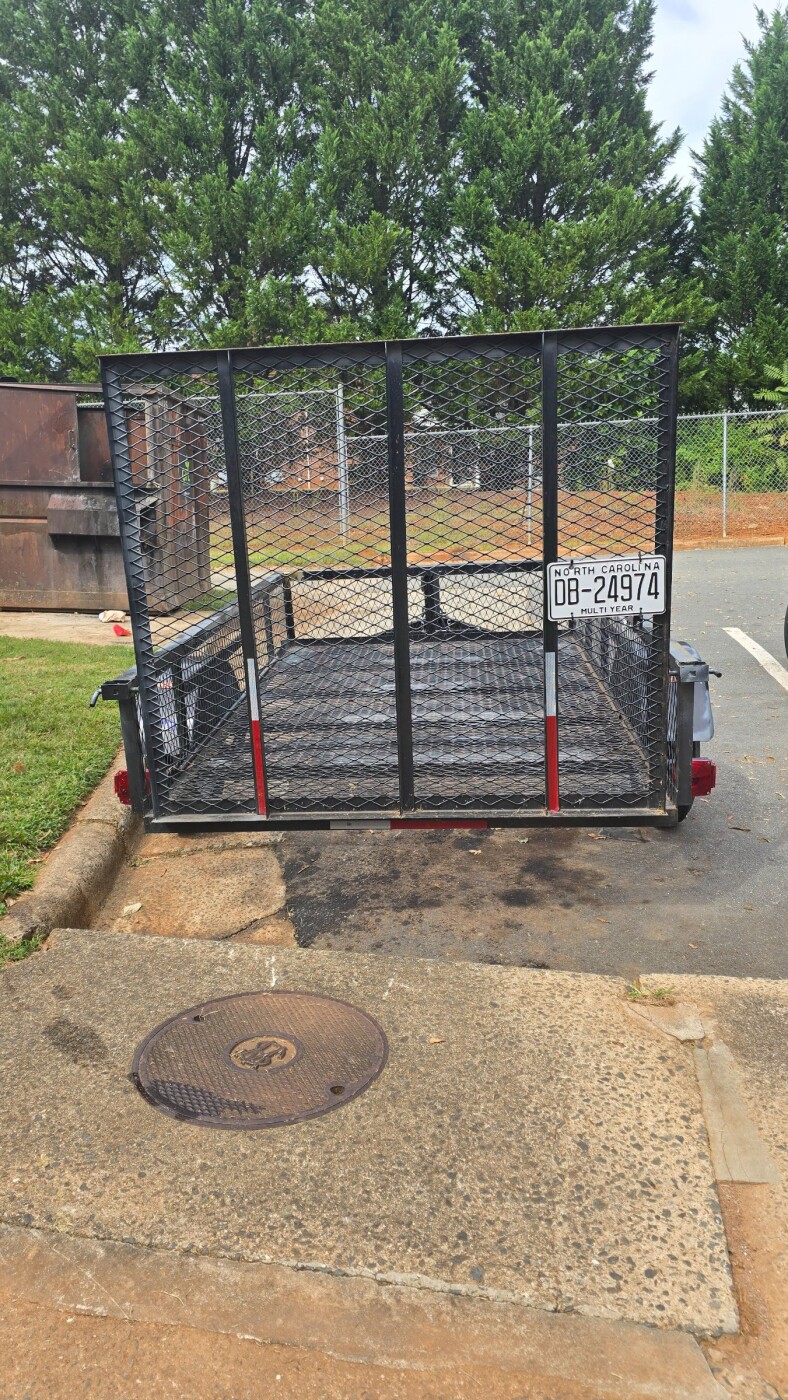 2022 Carry-On Utility Trailer Steel Mesh w/ramp