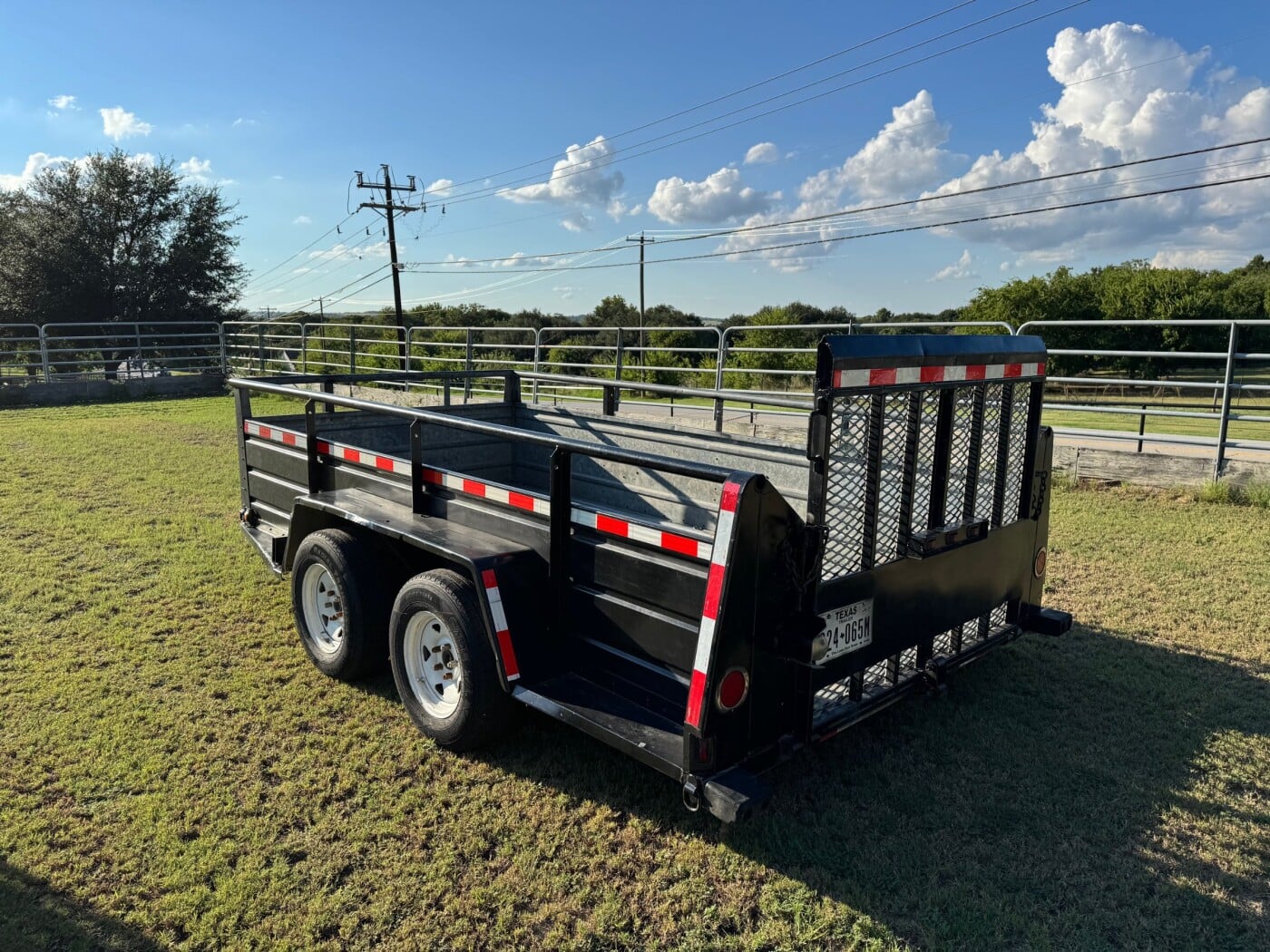 2025 Custom Utility 12'x6' High Side Utility