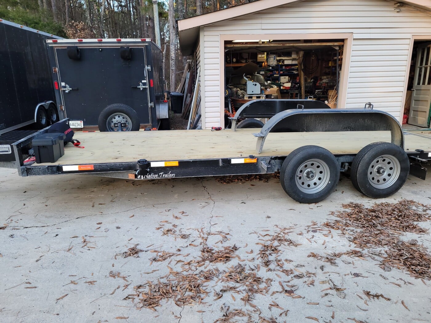 2025 Native Trailers 83x20 Wood CH Car Hauler w/Removeable Fender