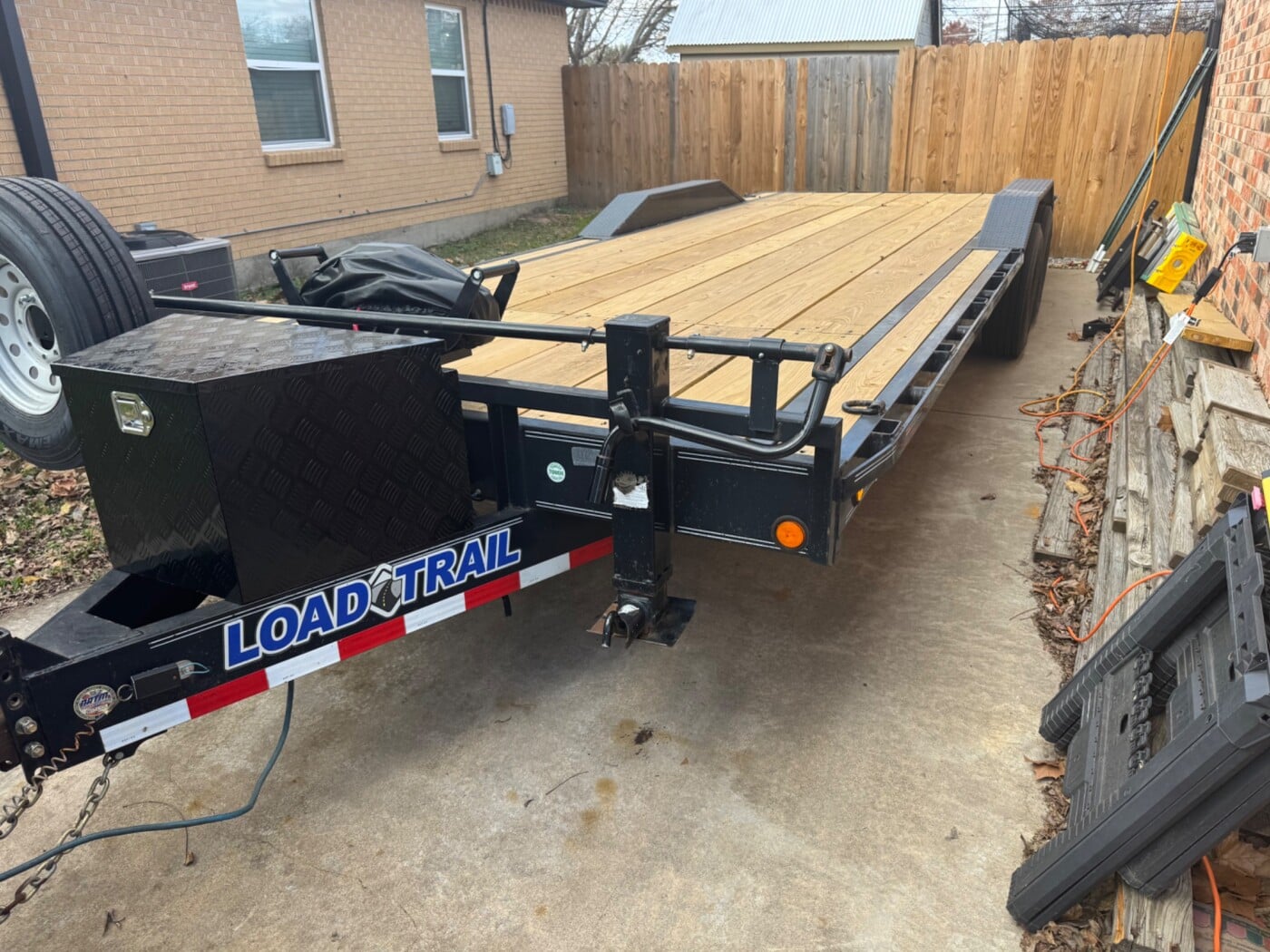 2019 Load trail Car / Equipment Hauler 102”x24’ 14k GVWR