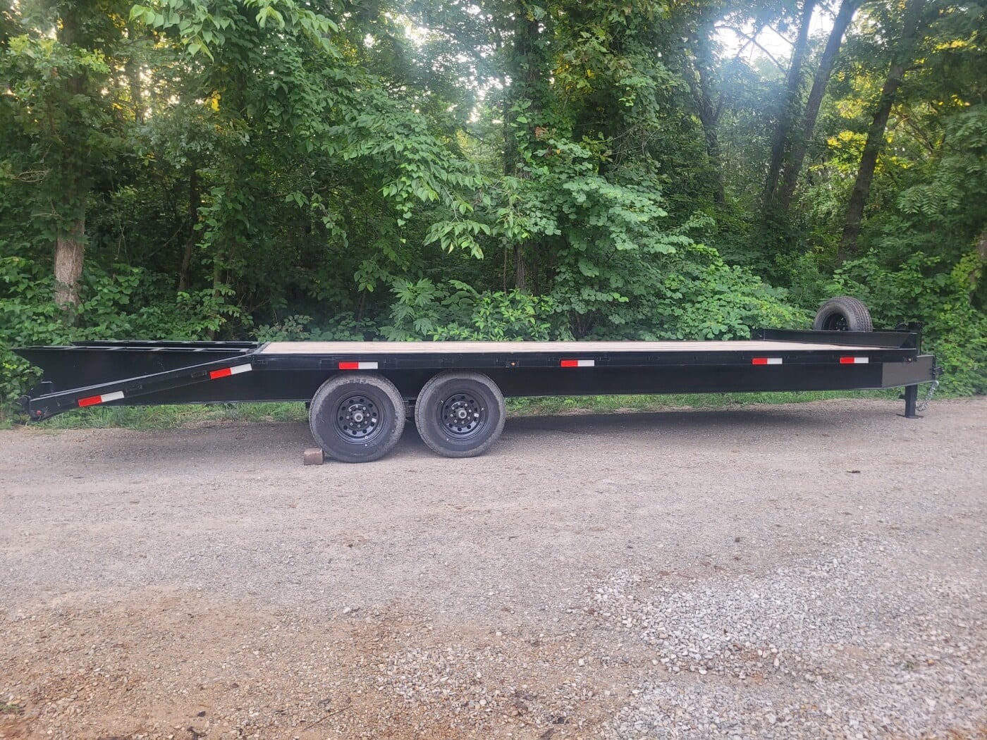 2025 B/R trailers 25' Deckover With winch