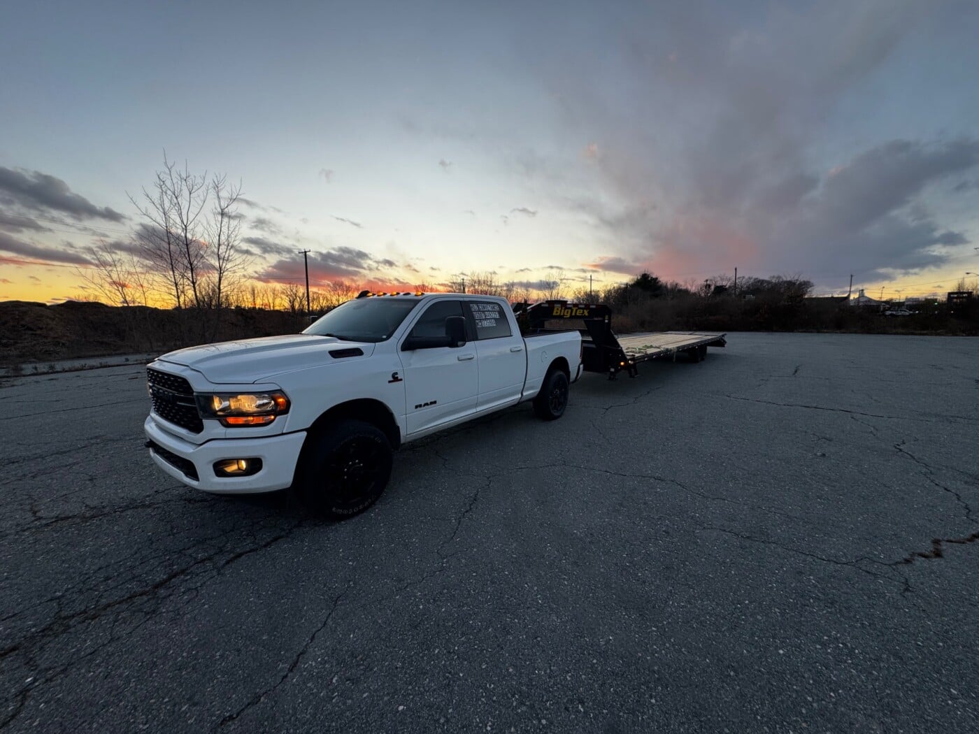 2026 BigTex 16GN 40' flatbed