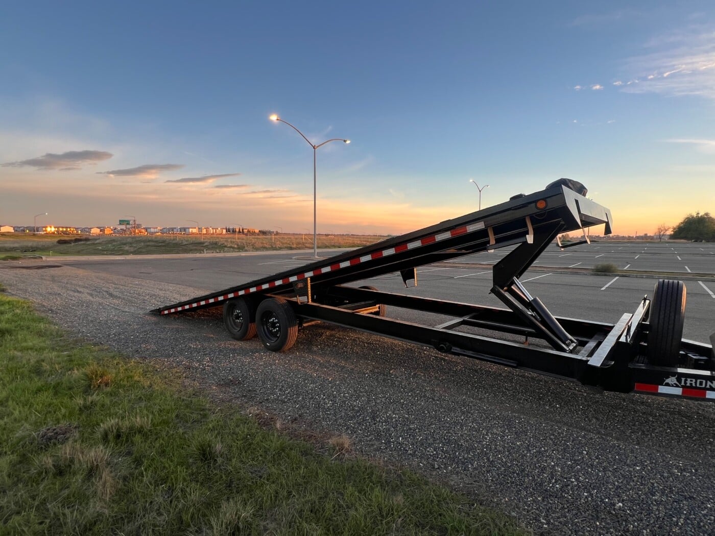 2026 Ironbull 26Ft Tilt Deck Deckover