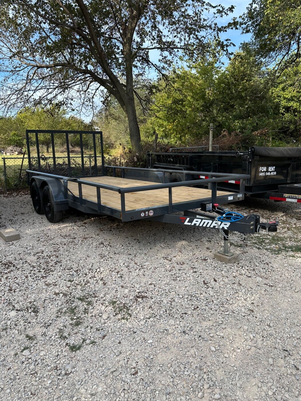 2025 Lamar Utility 16’x83” tandem axle with ramp