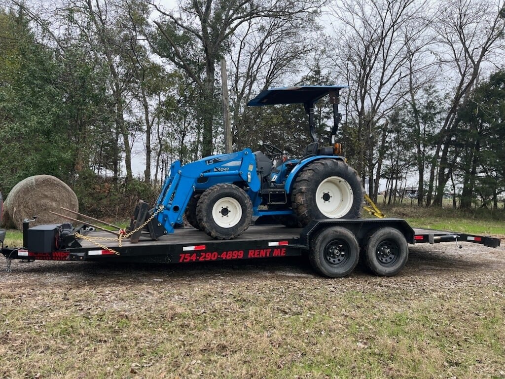 2024 Car Hauler  B/R 22ft