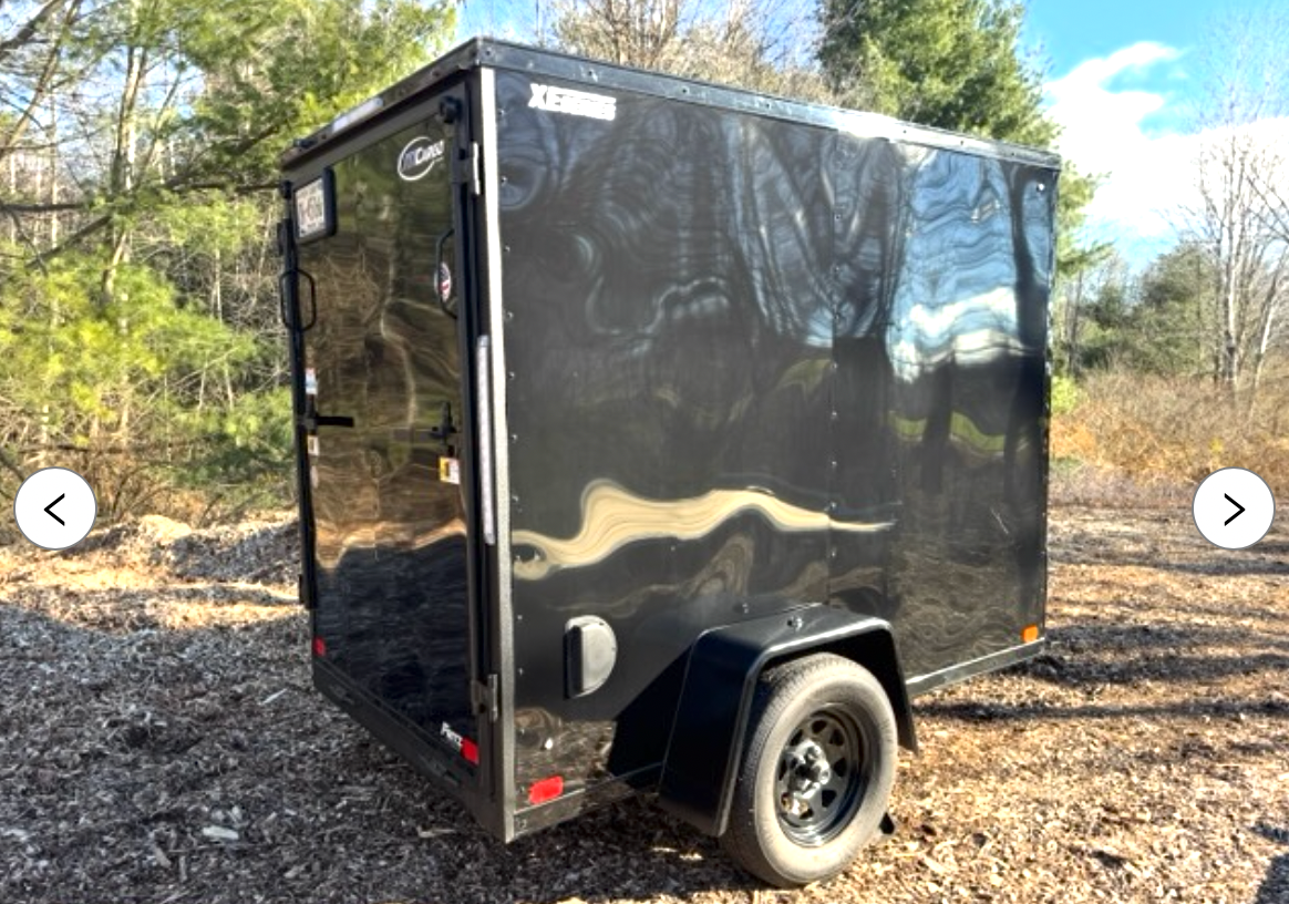 2024 5 x 8' Enclosed Trailer