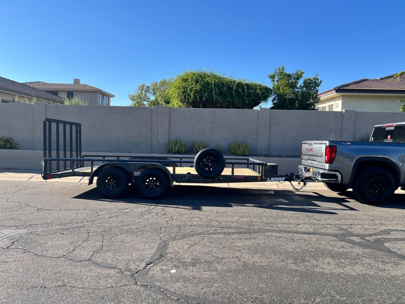 2026 Lamar Utility  Trailer