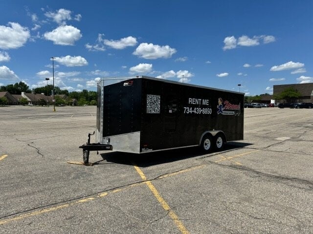 2016 RC 20 8.5' X 20 Enclosed Trailer 162