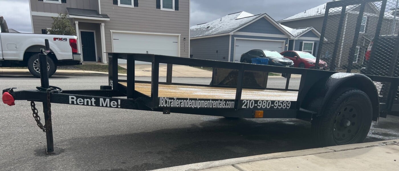 2020 Centex 10' W/ Tailgate