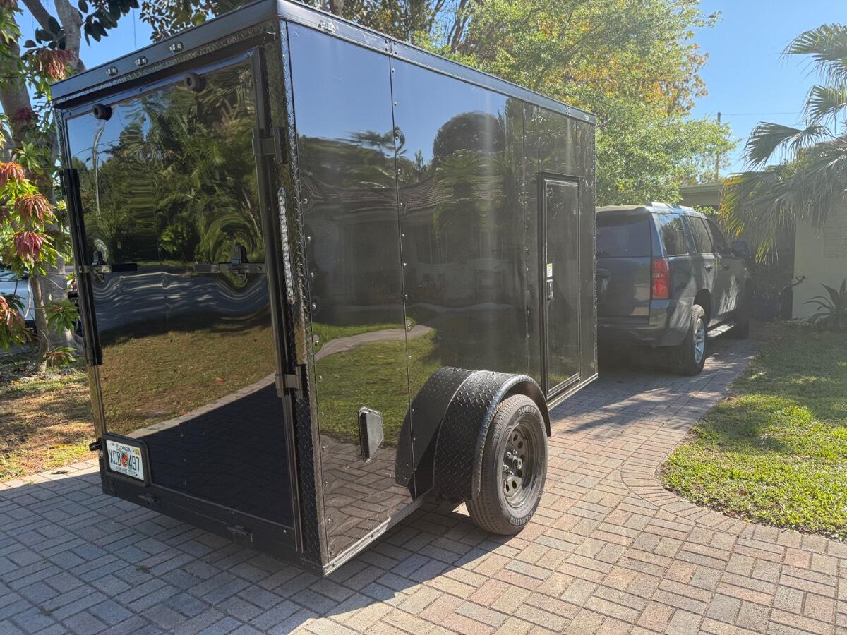 2026 C Trailers LLC 5x10 enclosed cargo trailer