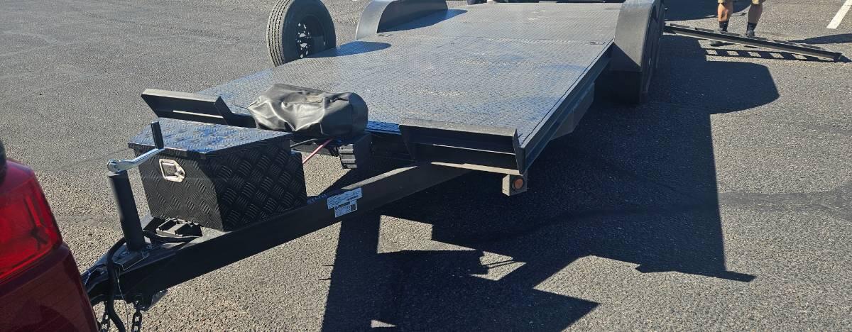 2025 Polestar 18ft dove tail car hauler