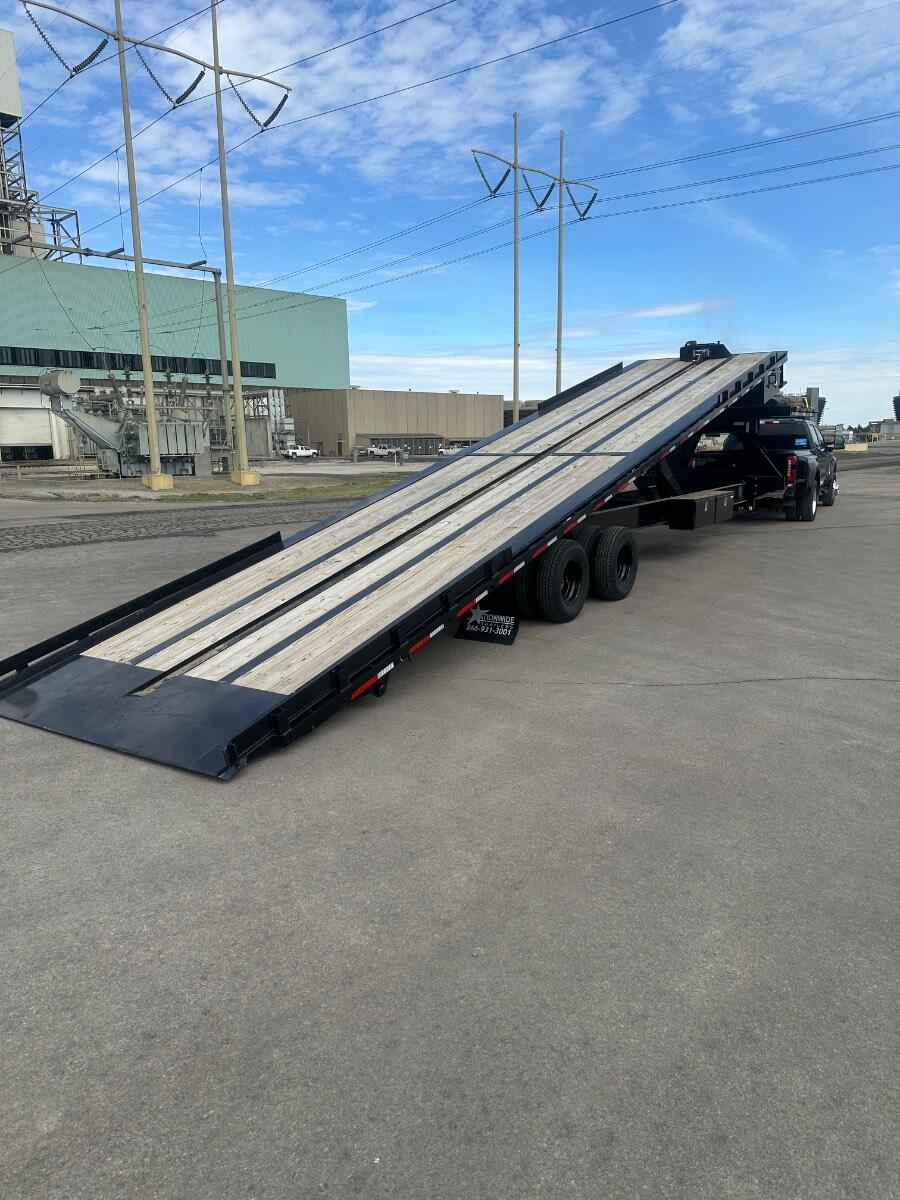 2025 Rawmaxx 40&rsquo; Tilt Container Flatbed