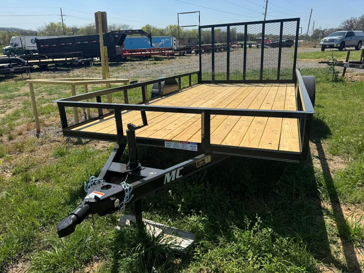 2026 Mc trailer Utility trailer with gate
