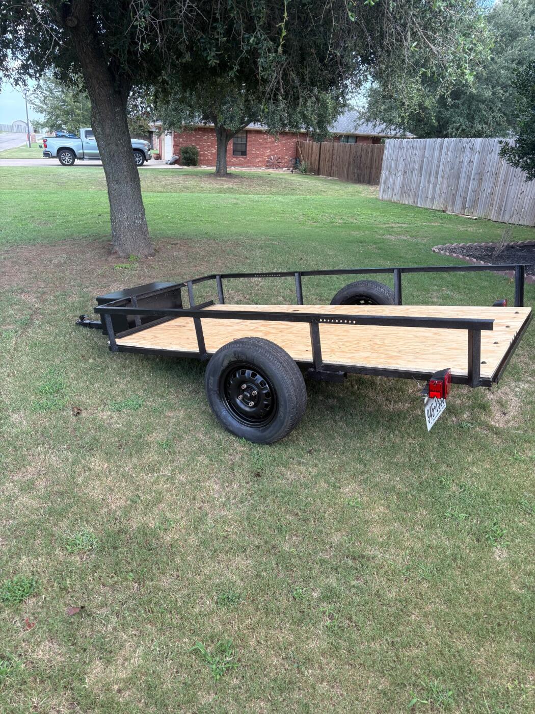 2010 Homemade 4x8 utility trailer