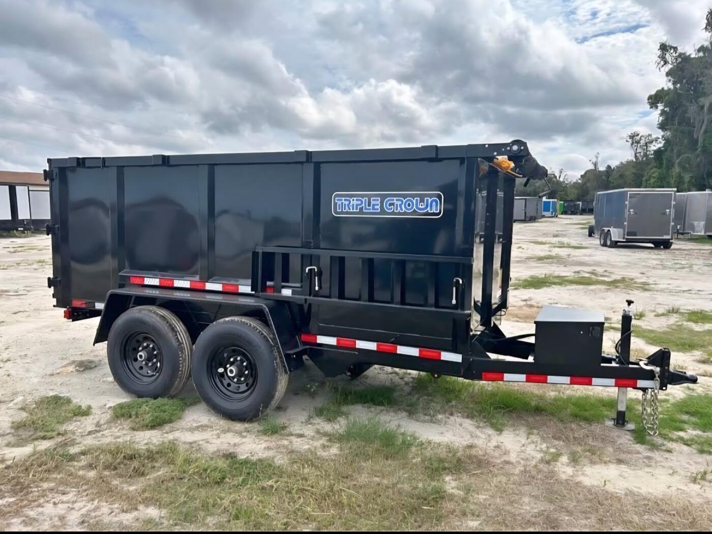 2015 RandR 14ft Dump trailer