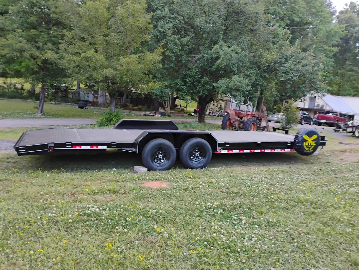 2025 Diamond C hauler,dovetail,winch,ramps