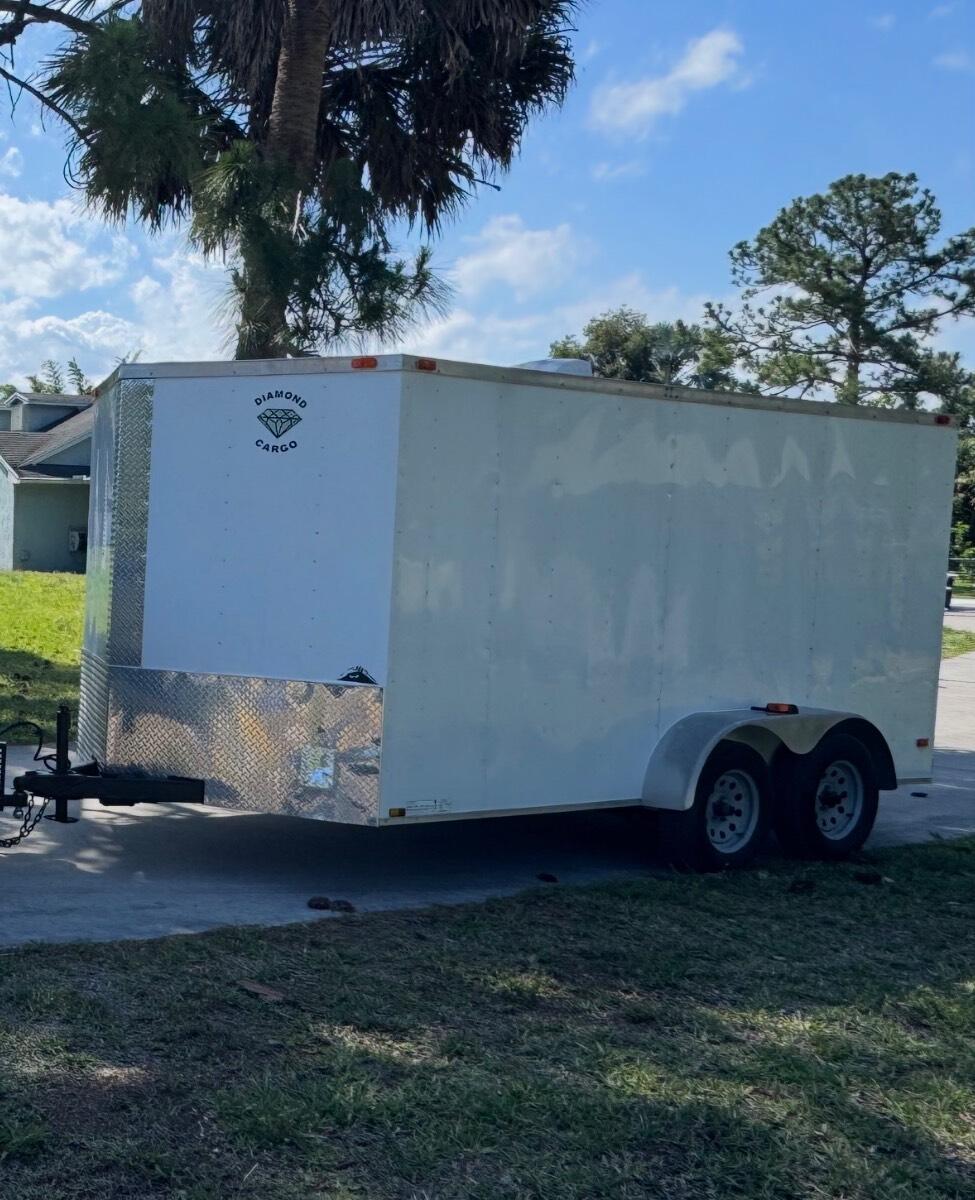2017 Diamond Cargo 7x14 Enclosed Trailer