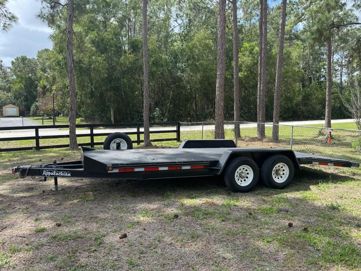2024 Appalachian 7x20 Car Hauler