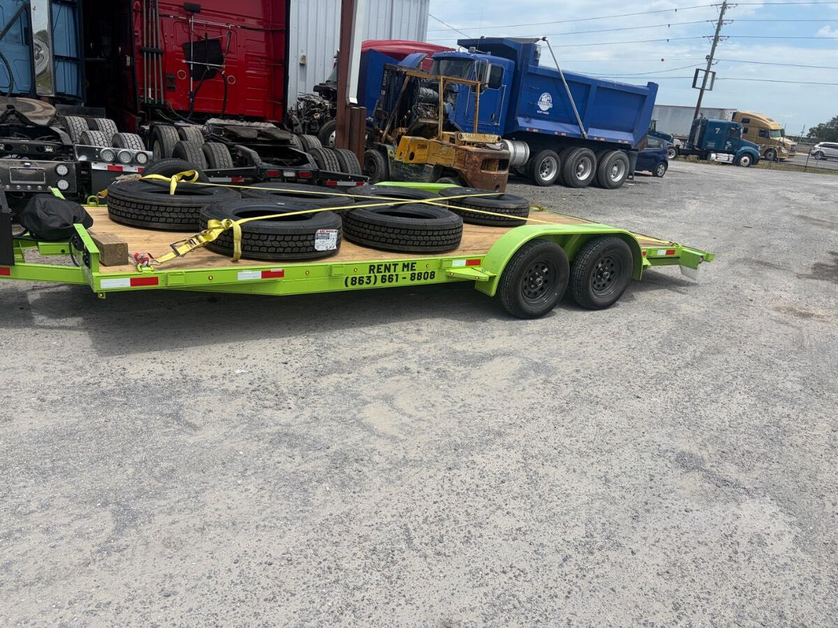 2026 Car hauler Care hauler with dove tail