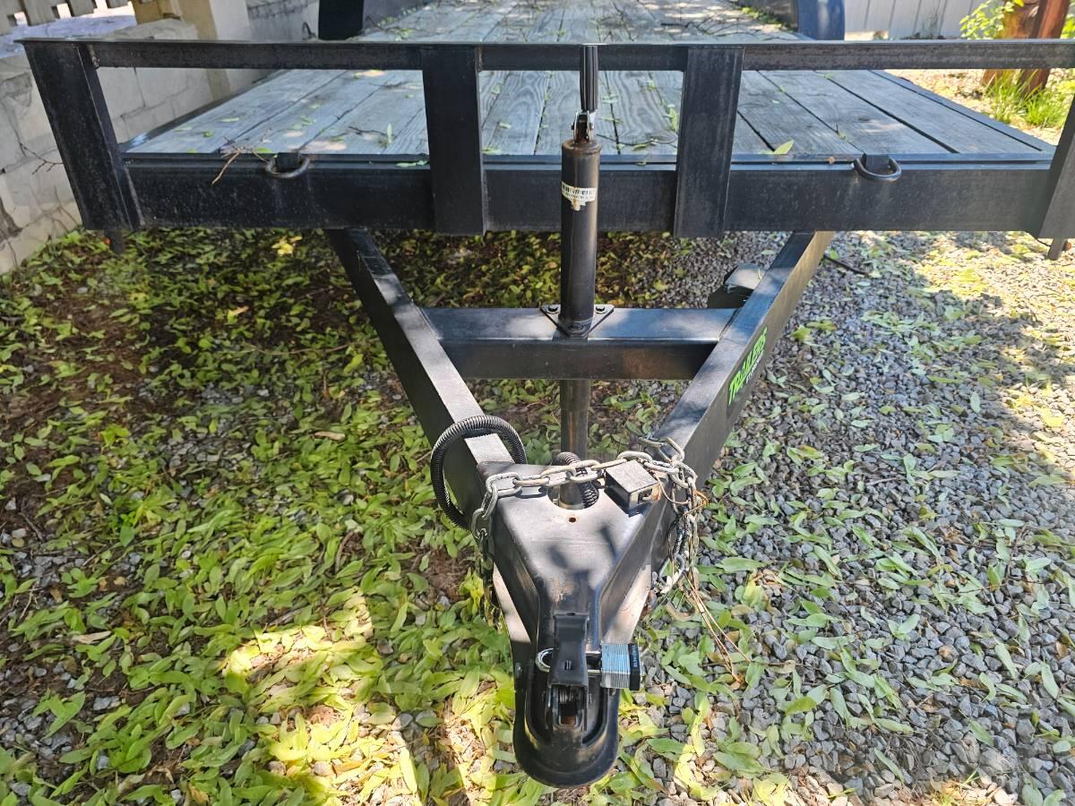 2023 Car Hauler with Dovetail