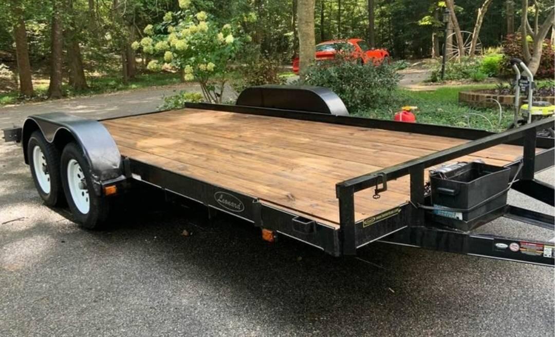 2018 Superior trailer Car hauler with 2 ramps
