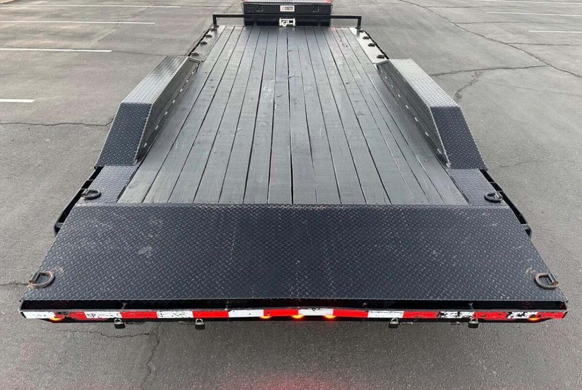 2023 PJ B5 20’ x 108” Car Hauler
