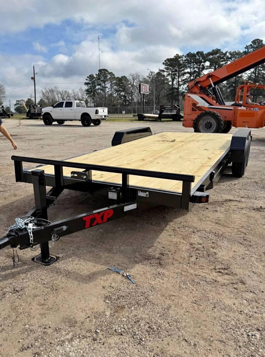 2026 TXP 20ft Car Hauler w/ Dovetail