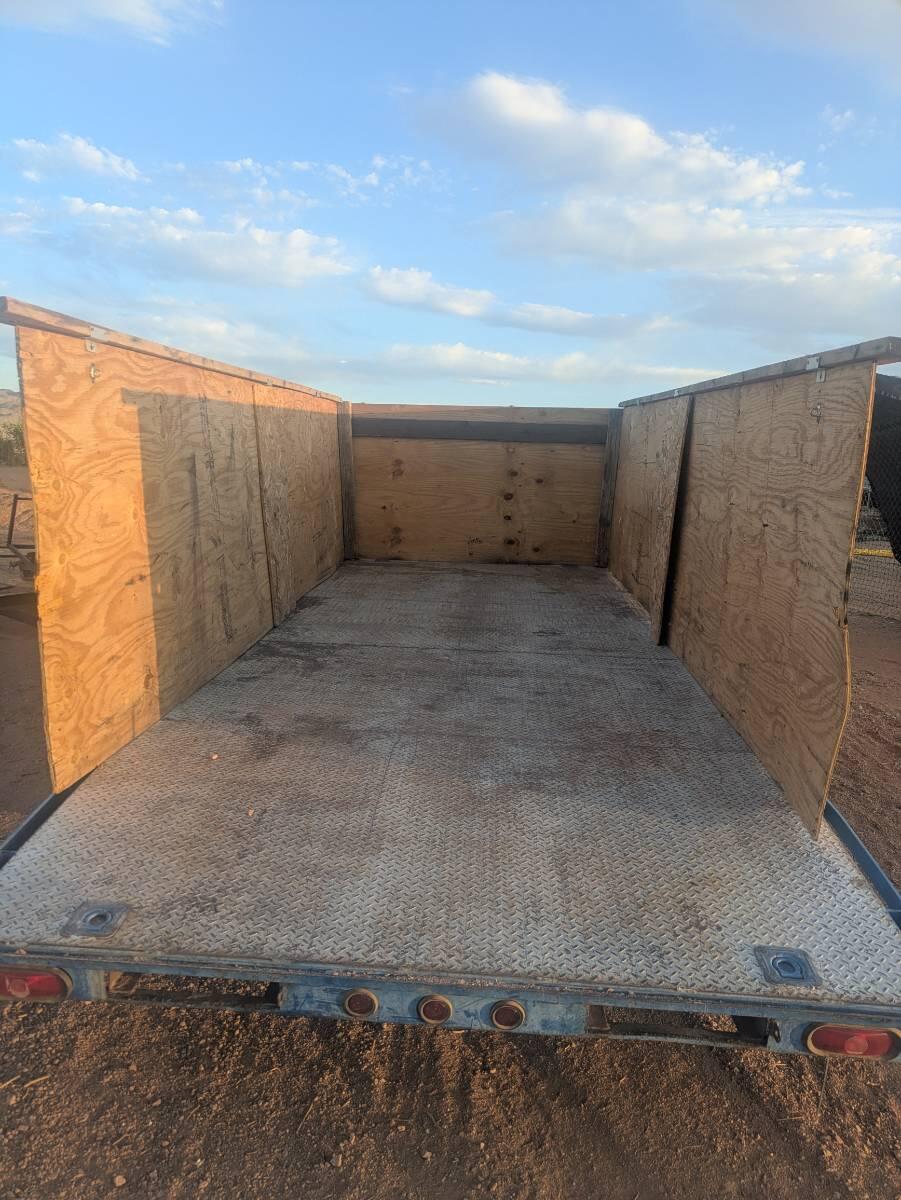 2016 Diamond c Car hauler with dovetail