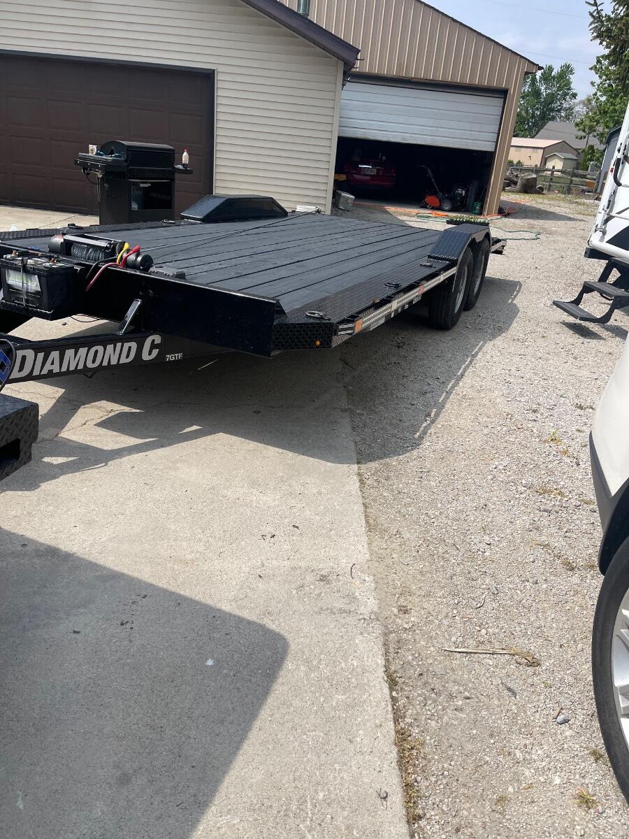 2024 Diamond C 8k car hauler with winch